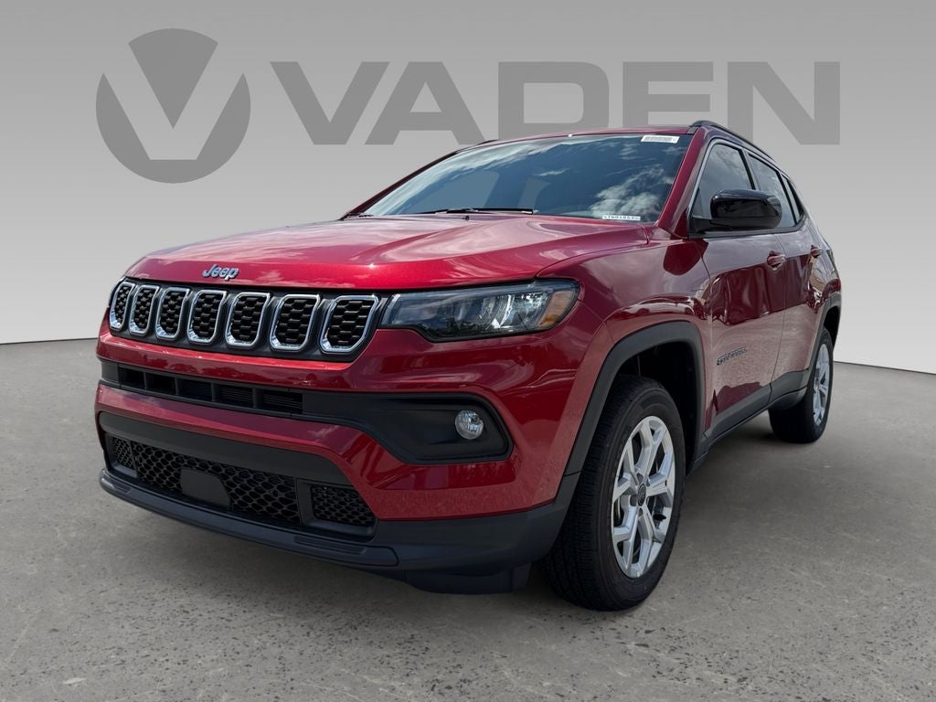 2025 Jeep Compass COMPASS LATITUDE 4X4