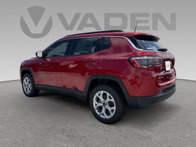 2025 Jeep Compass COMPASS LATITUDE 4X4