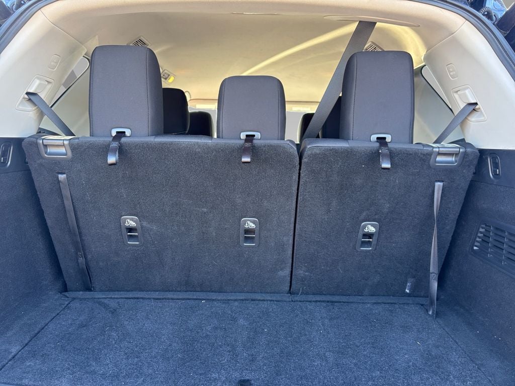 2025 Nissan Pathfinder SV FWD