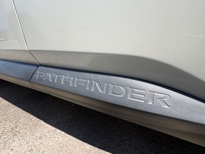 2022 Nissan Pathfinder SV 4WD