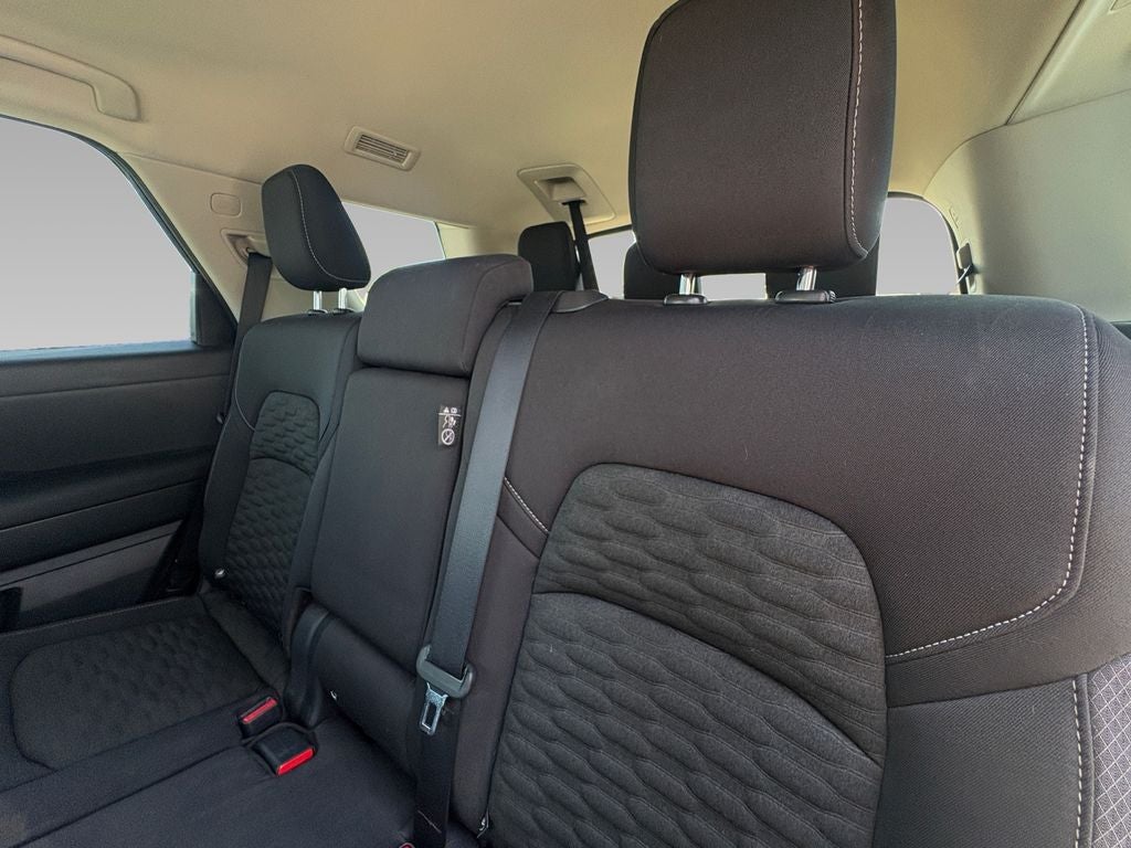 2022 Nissan Pathfinder SV 4WD