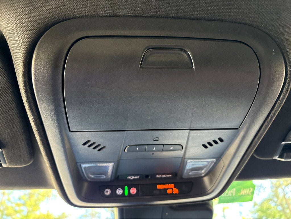 2023 Cadillac XT4 FWD Premium Luxury