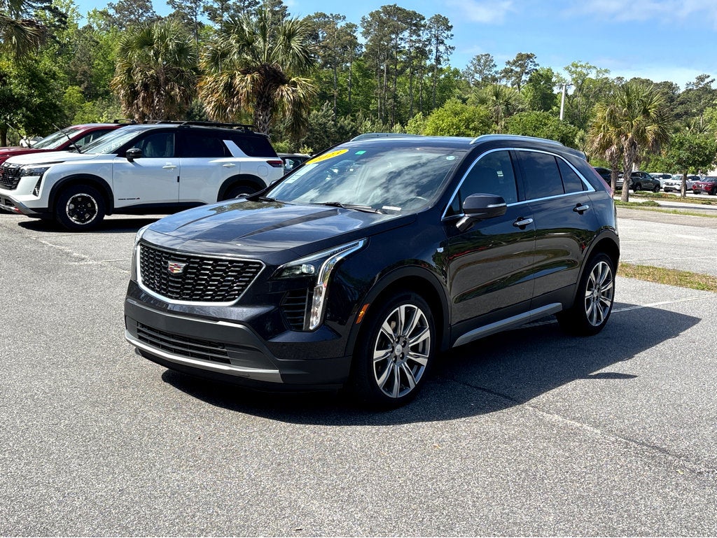 2023 Cadillac XT4 FWD Premium Luxury