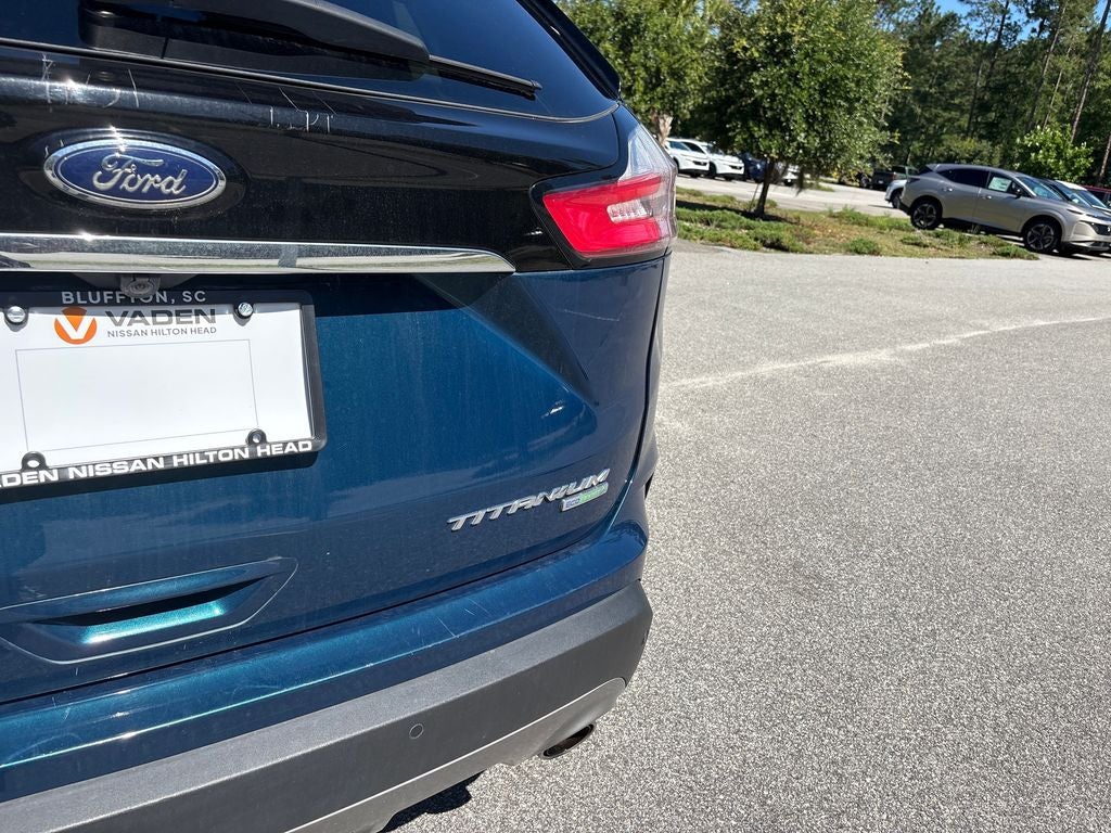 2020 Ford Edge Titanium