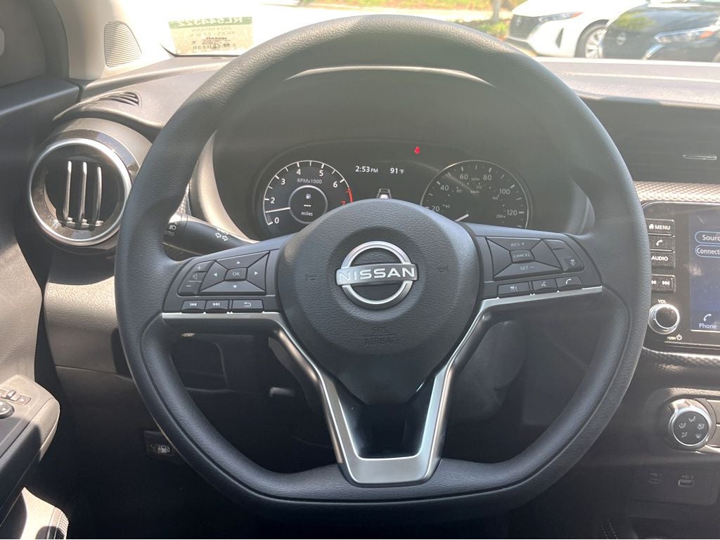 2024 Nissan Kicks SV
