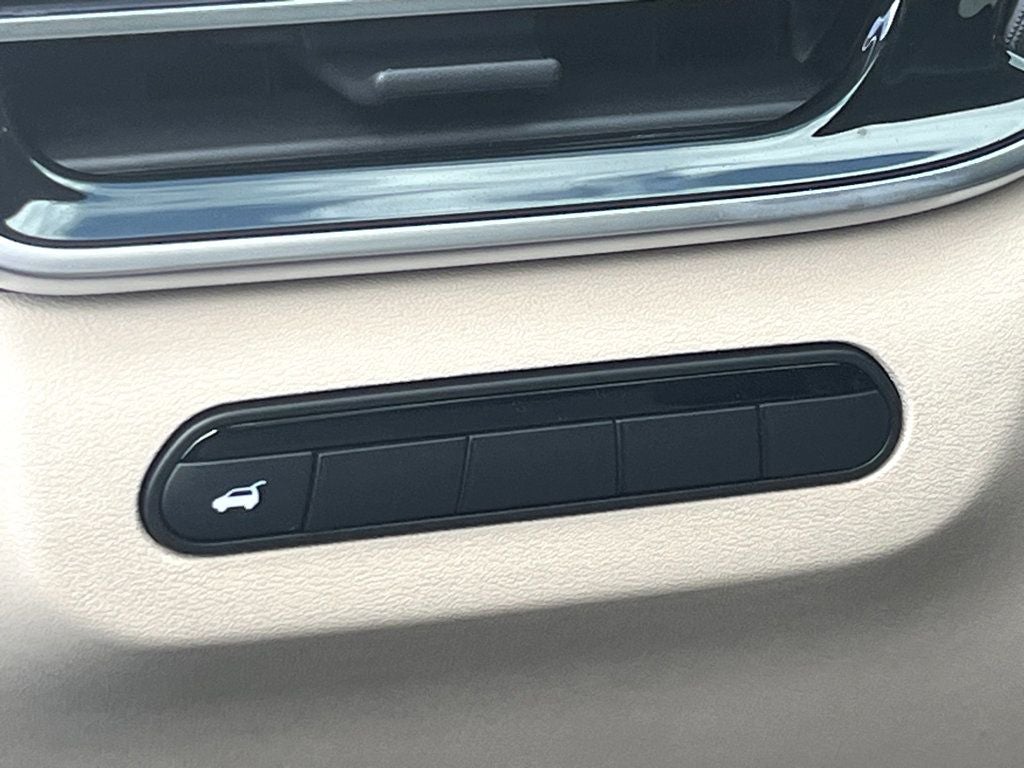 2025 INFINITI QX60 Pure FWD