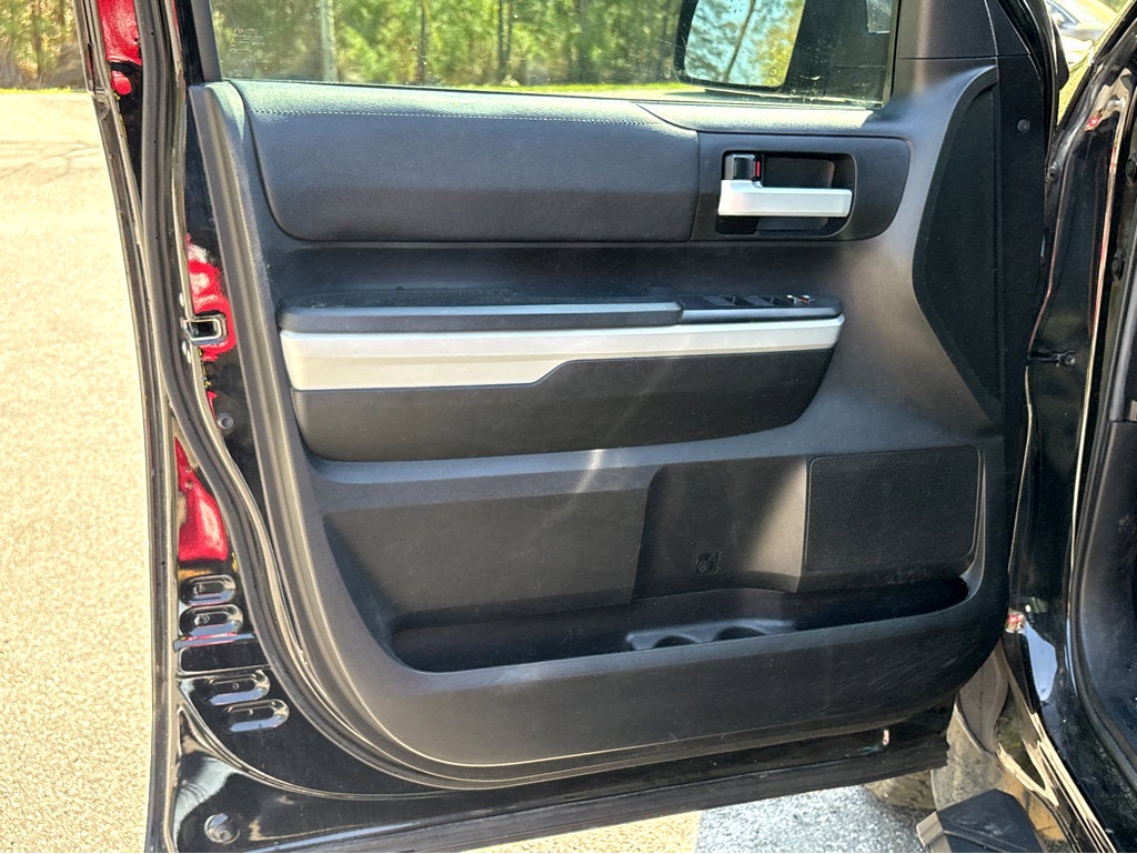 2021 Toyota Tundra 2WD SR5