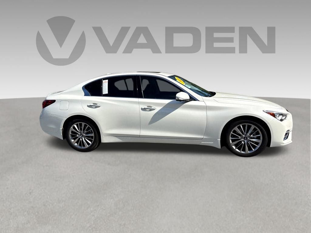 2024 INFINITI Q50 LUXE