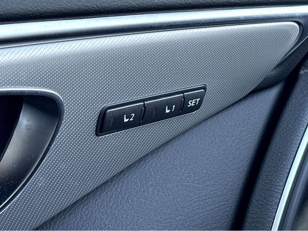 2024 INFINITI Q50 LUXE