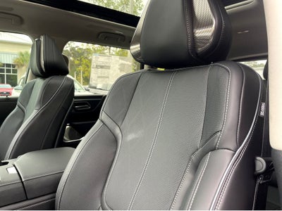 2025 INFINITI QX80 Sensory 4WD