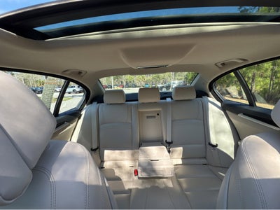 2014 BMW 5 Series 528i