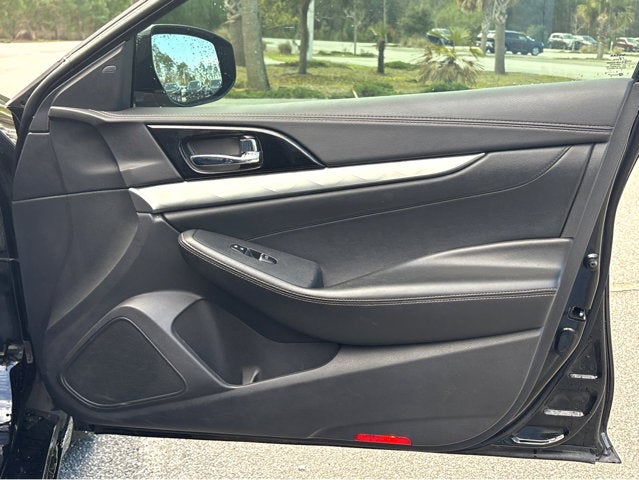 2020 Nissan Maxima SV