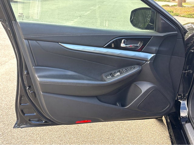 2020 Nissan Maxima SV