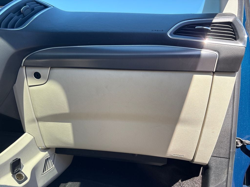 2020 Ford Edge Titanium