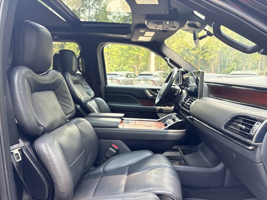 2022 Lincoln Navigator L Reserve