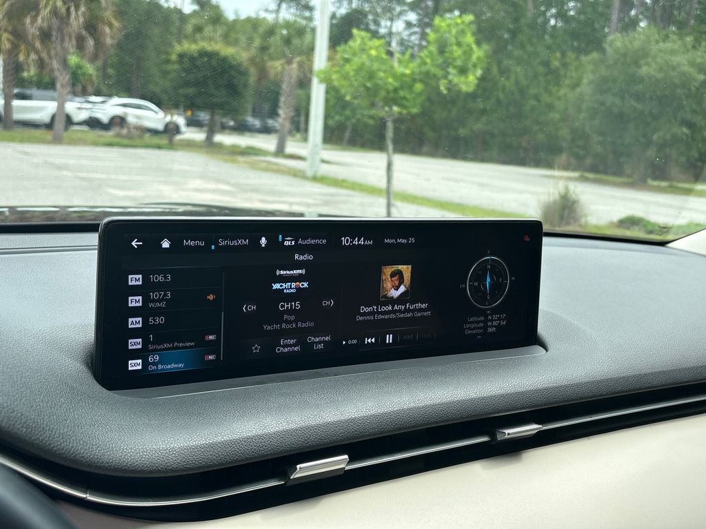 2022 Genesis GV70 2.5T