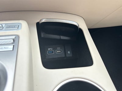 2022 Genesis GV70 2.5T