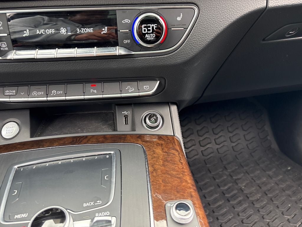 2020 Audi Q5 45 Premium Plus quattro