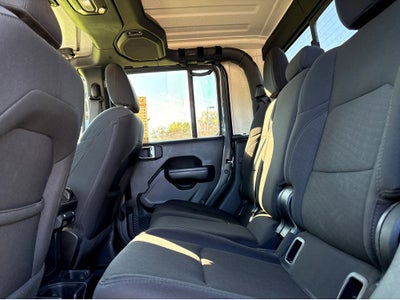 2021 Jeep Gladiator Willys