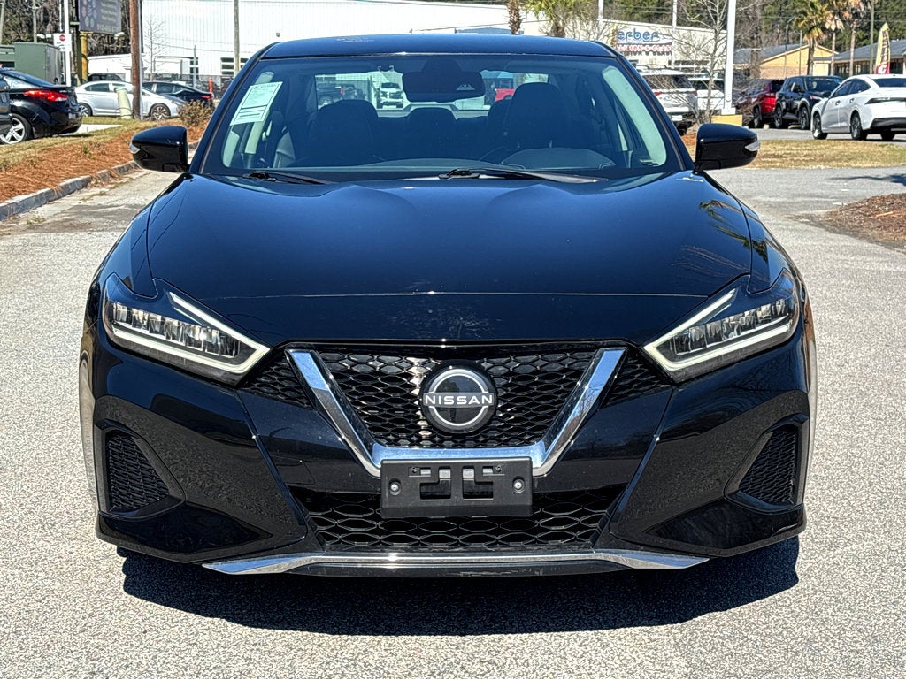 2023 Nissan Maxima SV