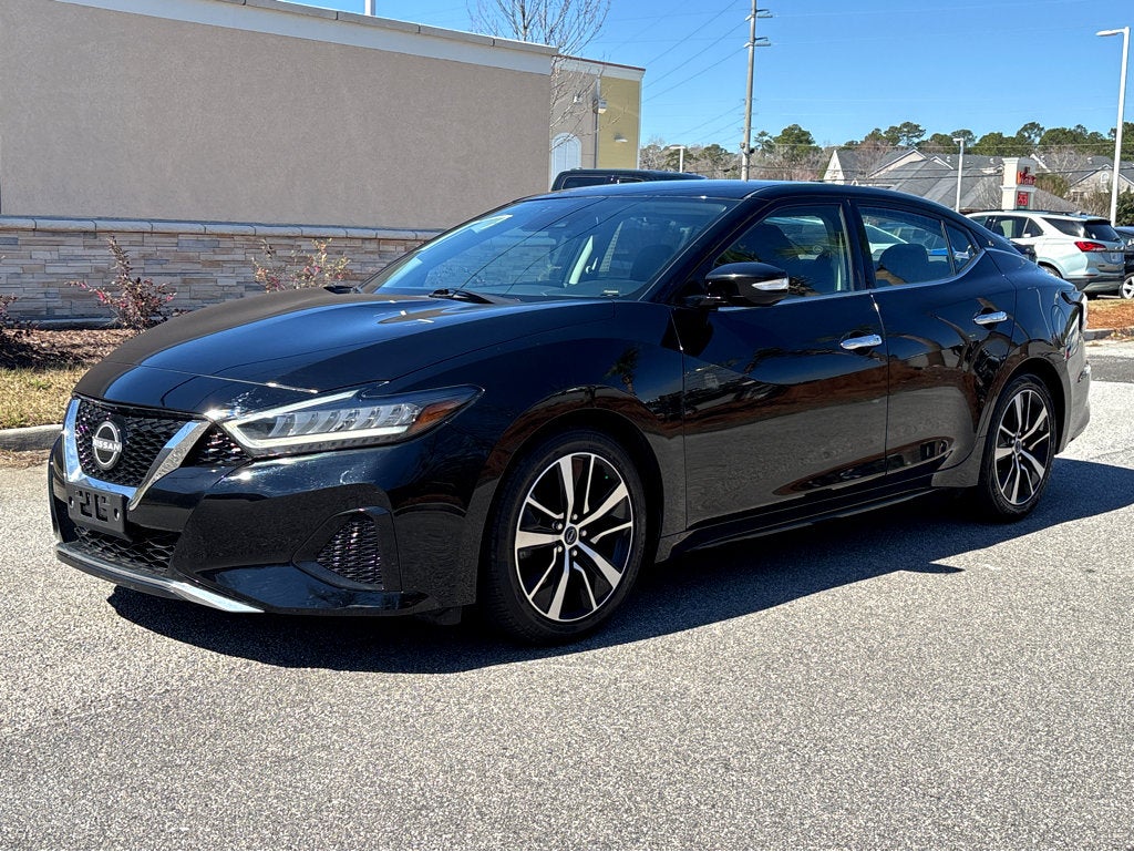 2023 Nissan Maxima SV