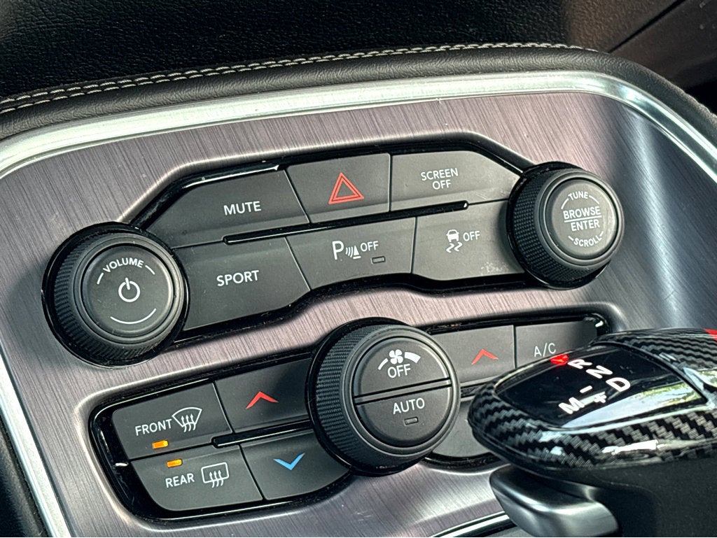 2018 Dodge Challenger SXT Plus
