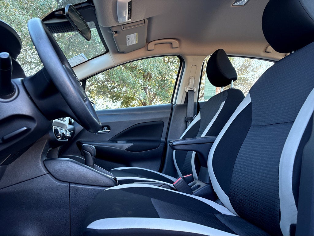 2022 Nissan Versa SV