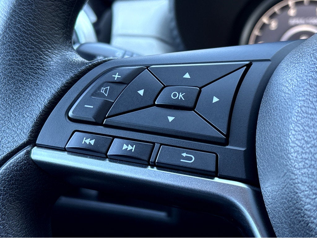 2022 Nissan Versa SV