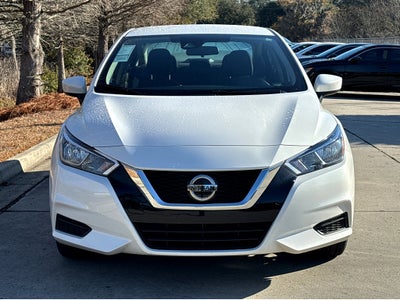 2022 Nissan Versa SV
