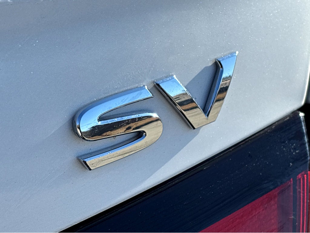 2022 Nissan Versa SV