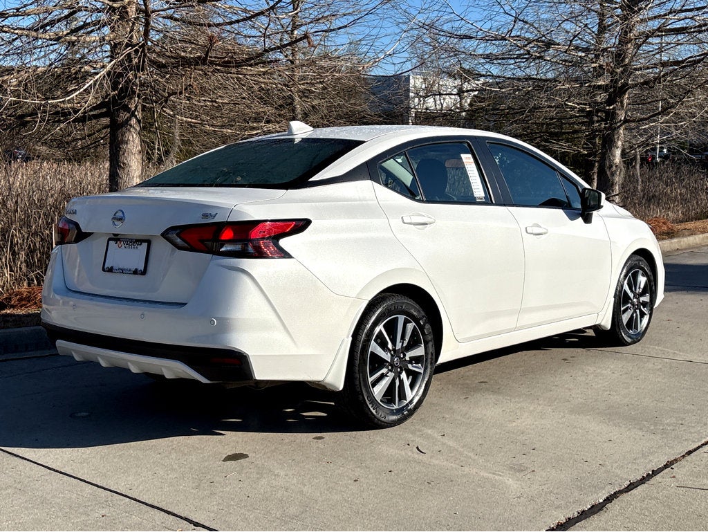 2022 Nissan Versa SV