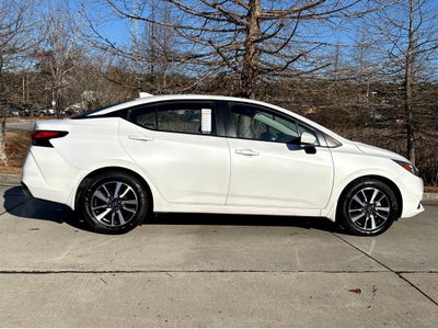 2022 Nissan Versa SV