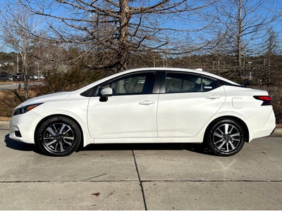 2022 Nissan Versa SV