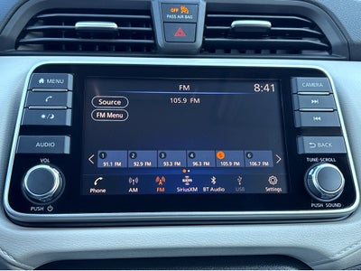 2022 Nissan Versa SV