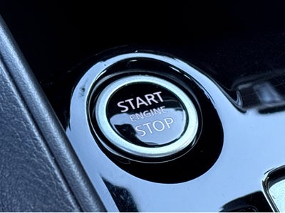 2022 Nissan Versa SV