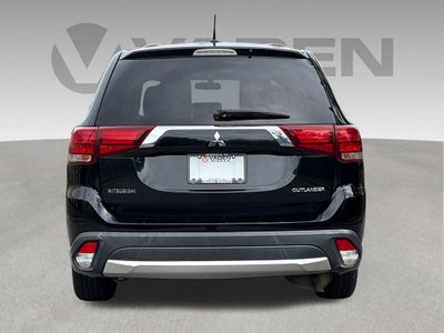 2016 Mitsubishi Outlander ES
