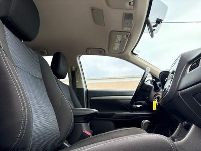 2016 Mitsubishi Outlander ES