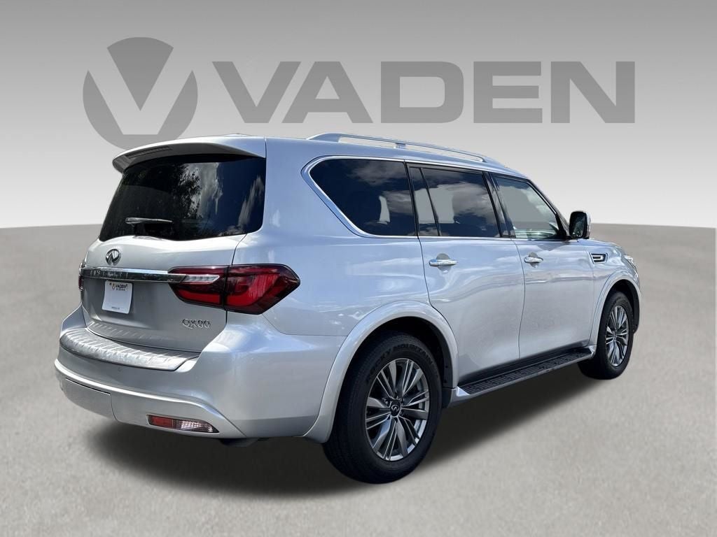 2021 INFINITI QX80 LUXE