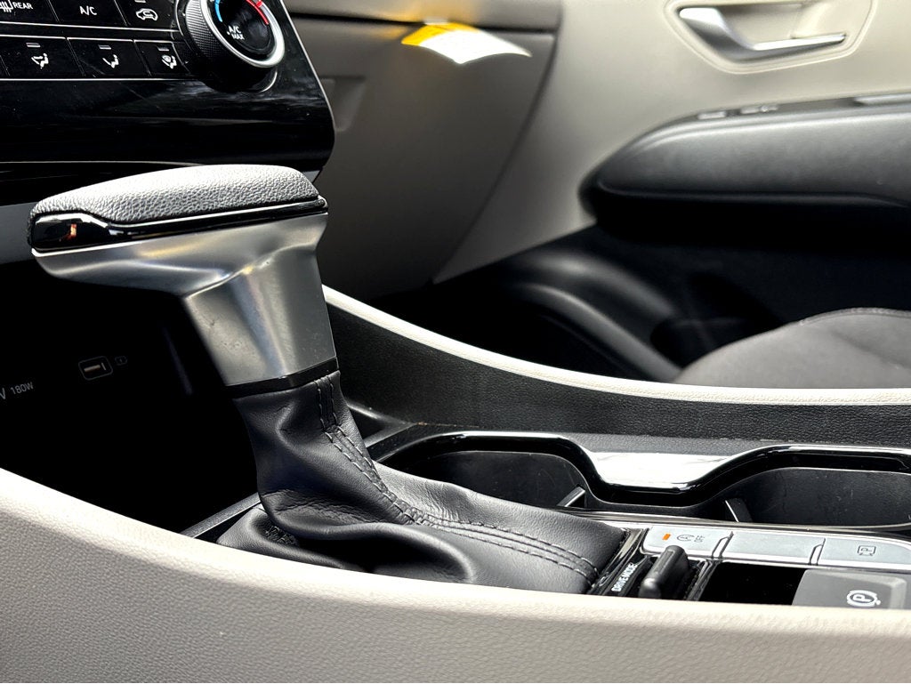 2022 Hyundai Tucson SE