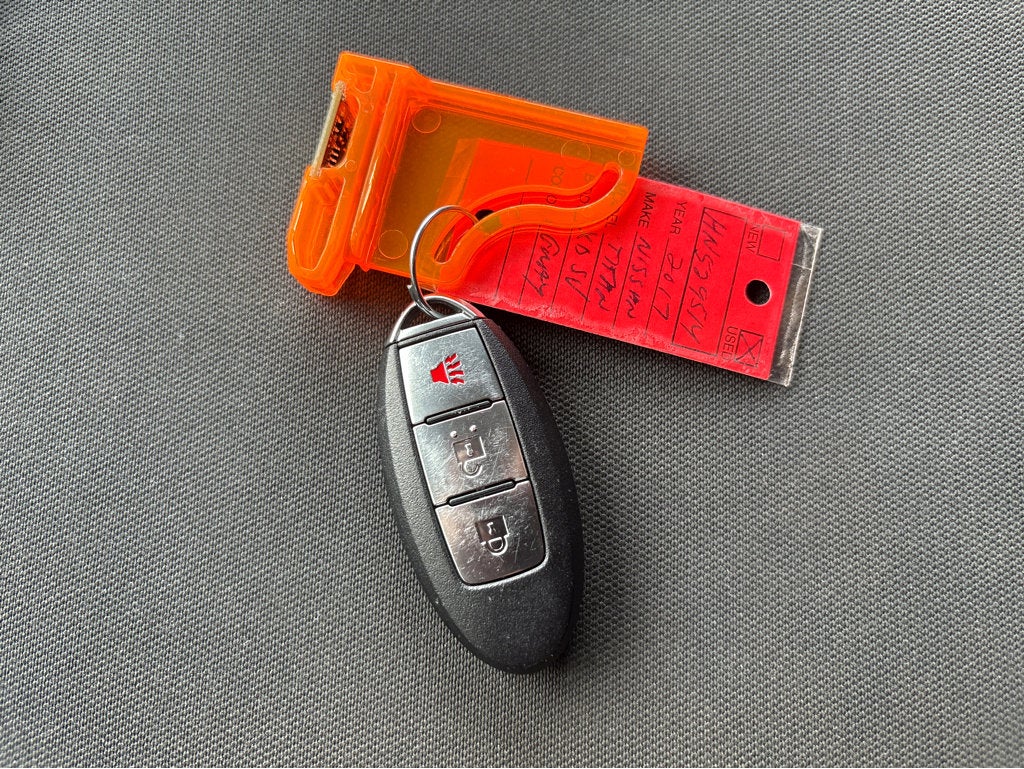 2017 Nissan Titan XD SV