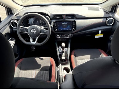 2025 Nissan Versa 1.6 SR