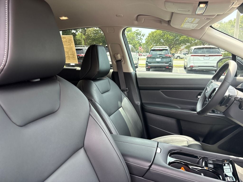 2025 Nissan Murano SV