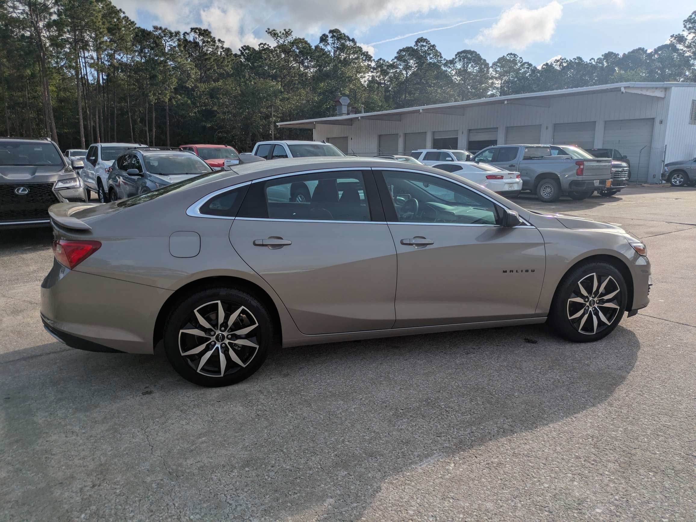 2025 Chevrolet Malibu RS