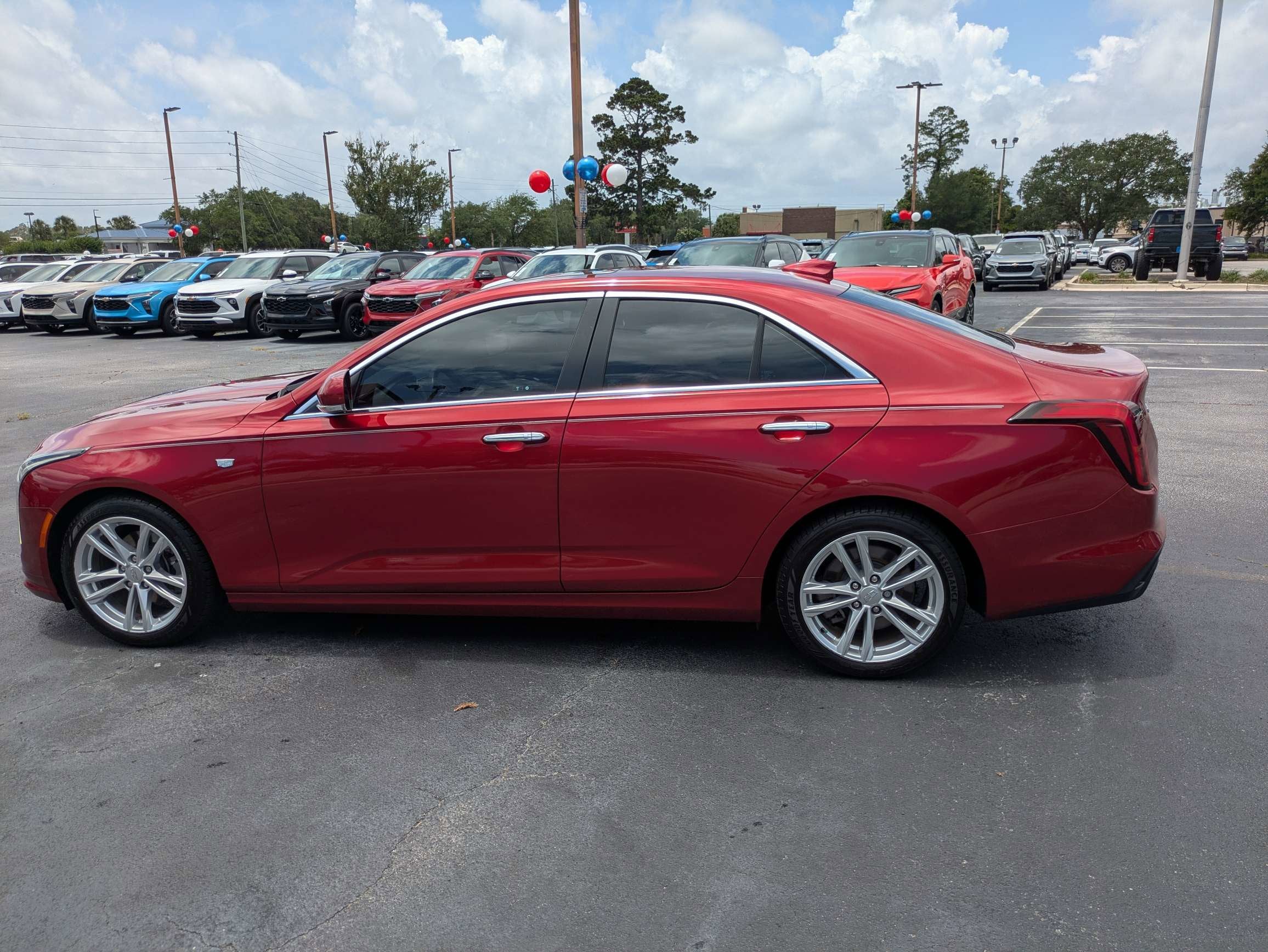 2023 Cadillac CT4 Luxury