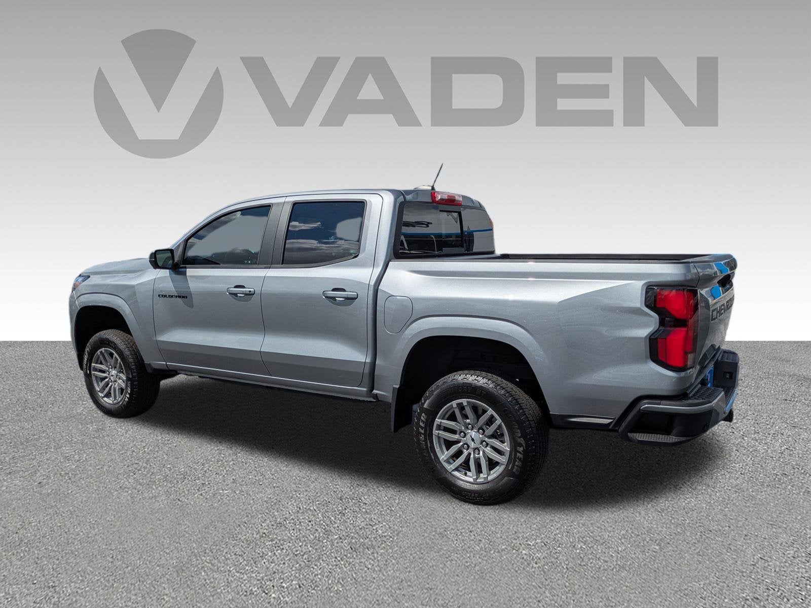 2024 Chevrolet Colorado 2WD LT