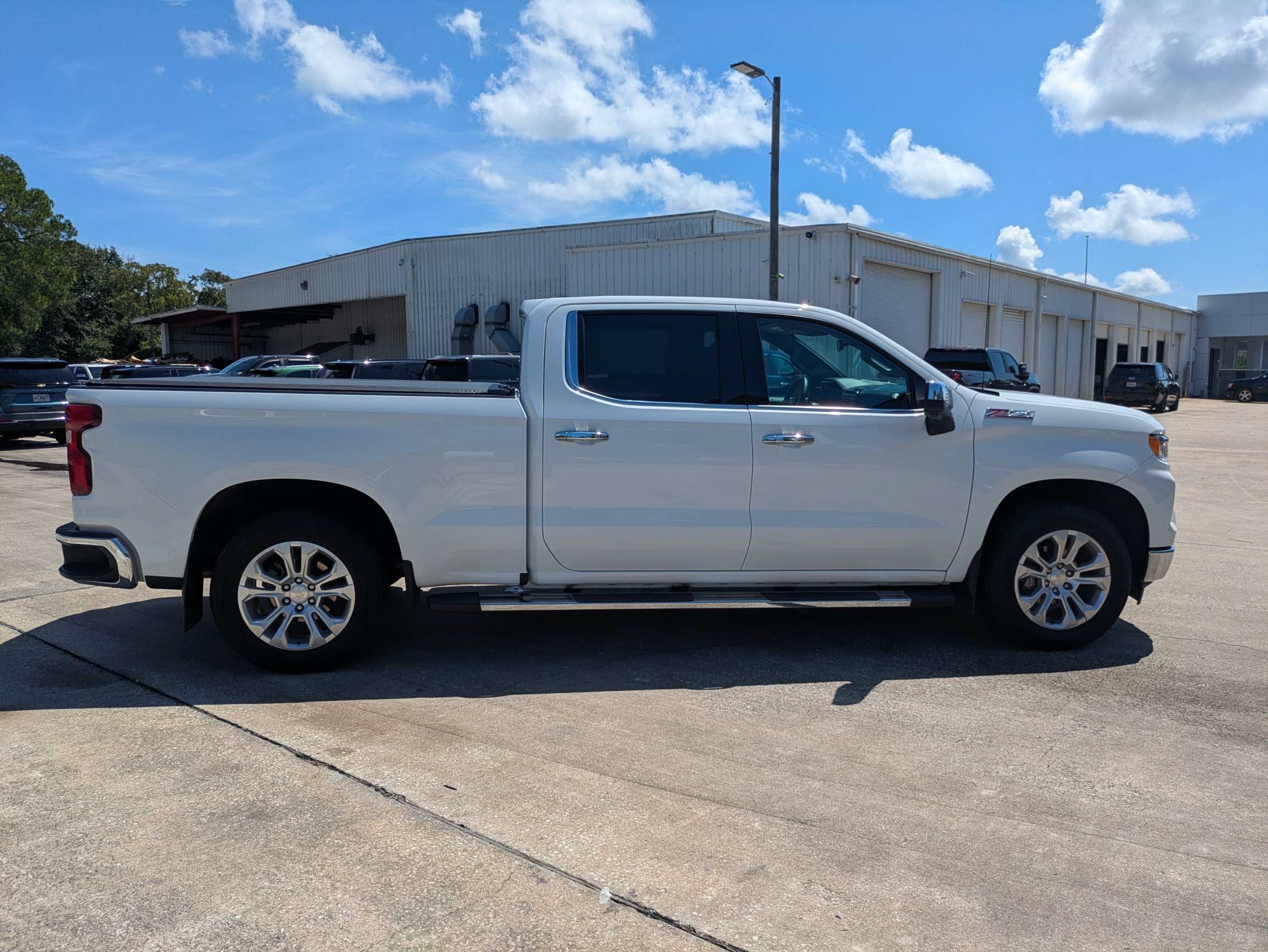 2024 Chevrolet Silverado 1500 LTZ
