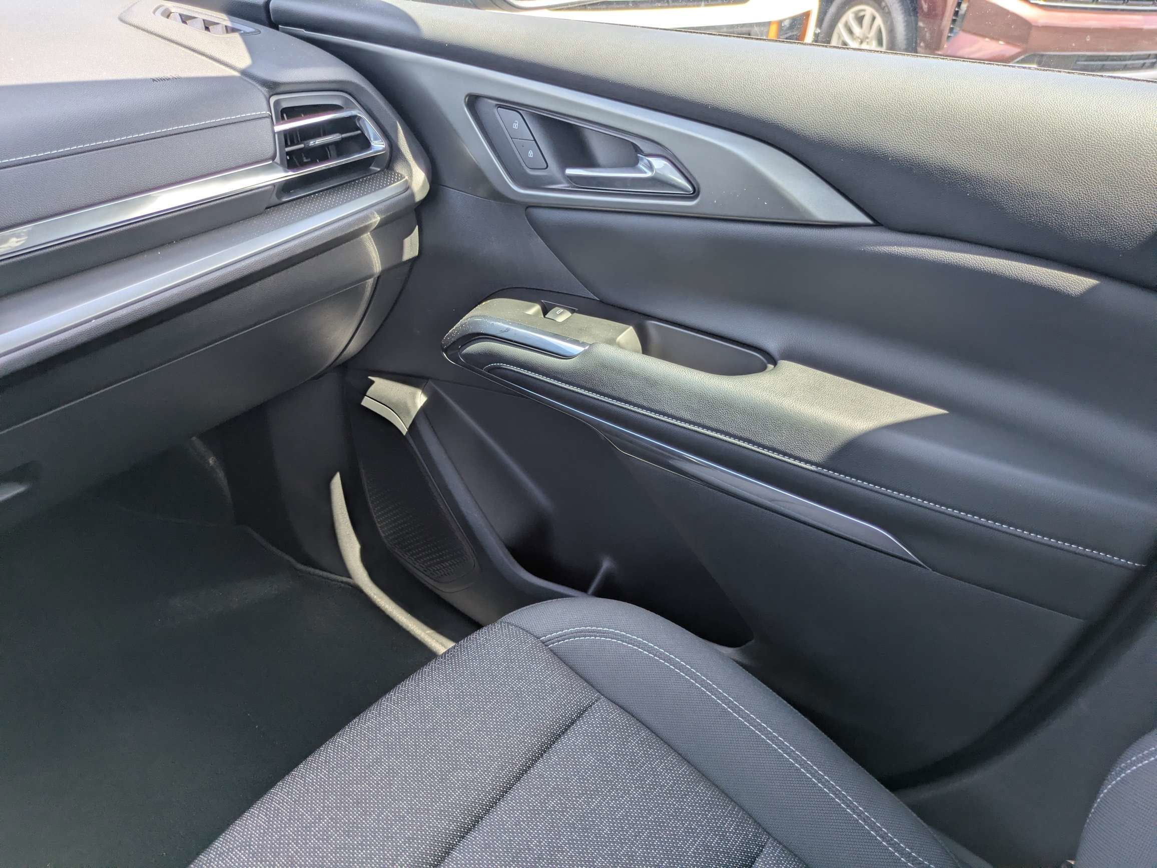 2024 Chevrolet Traverse FWD LT