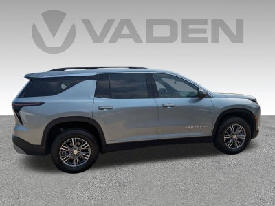 2024 Chevrolet Traverse FWD LT