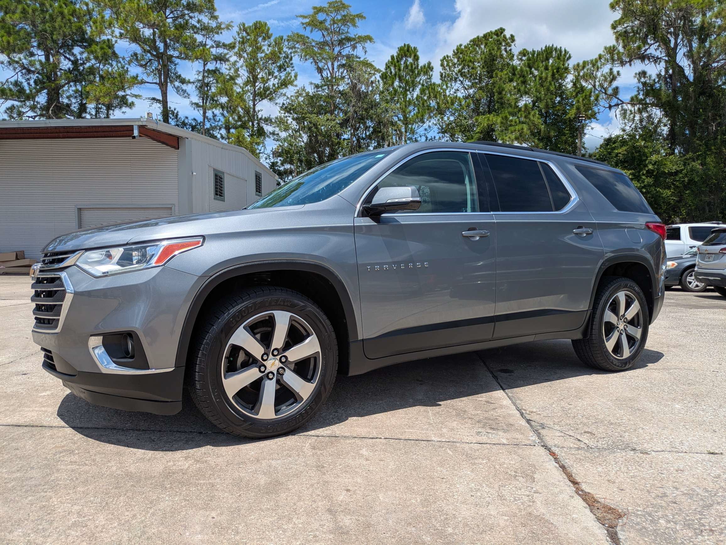 2019 Chevrolet Traverse LT Leather