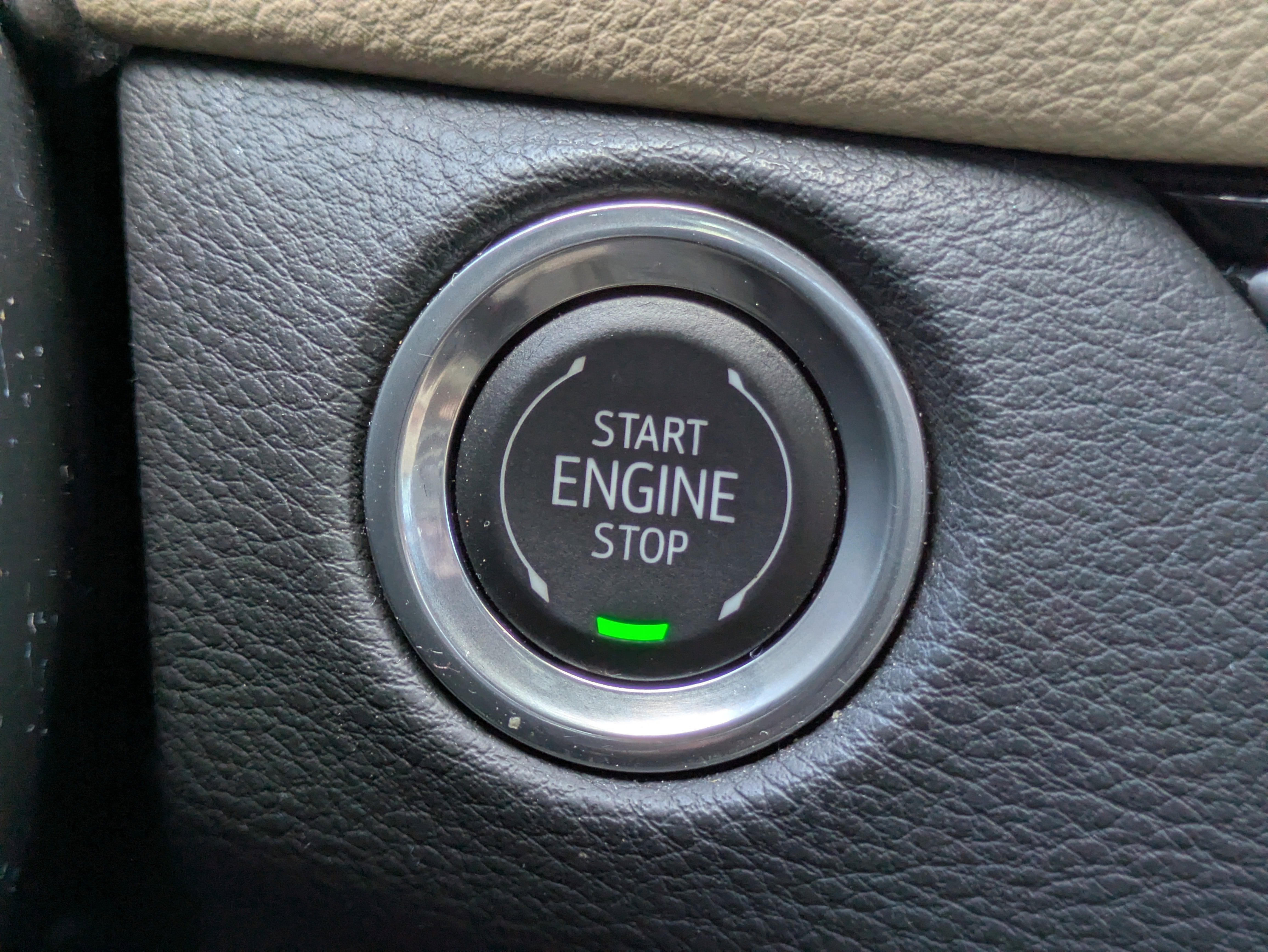 2024 Cadillac XT4 FWD Premium Luxury